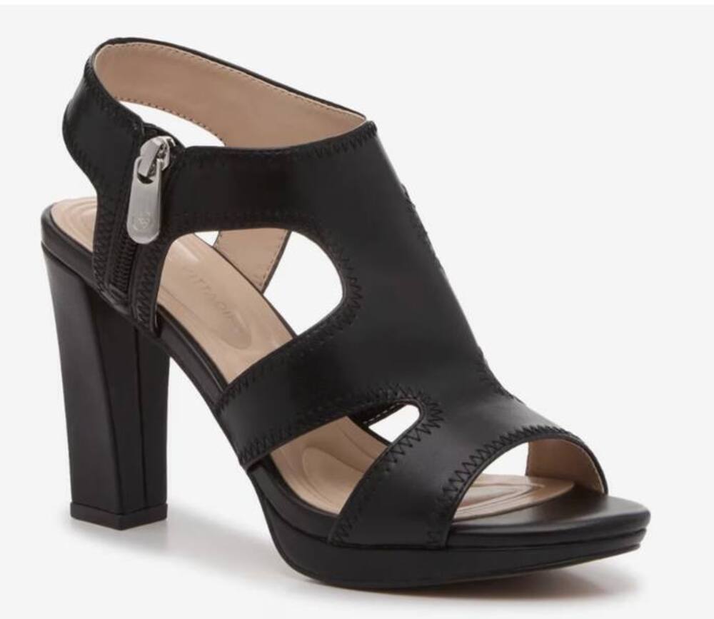 NWT Adrienne Vittadini - Black Paya Sandal - 10